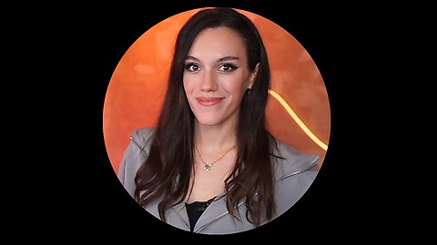 Content Creator LuaraKata